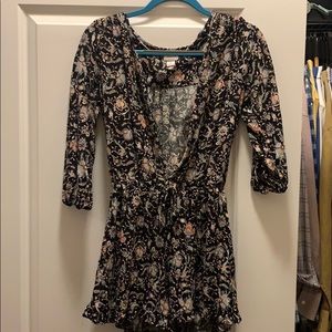Mossimo Romper size M